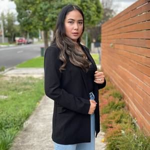 Meet your Posher, Sapna